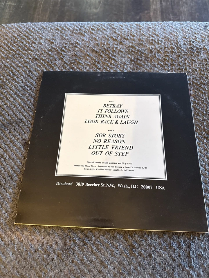 Minor Threat - Out Of Step UK Red printing 1983 Original Punk Dischord 10 Nice! Foto 2 de 4