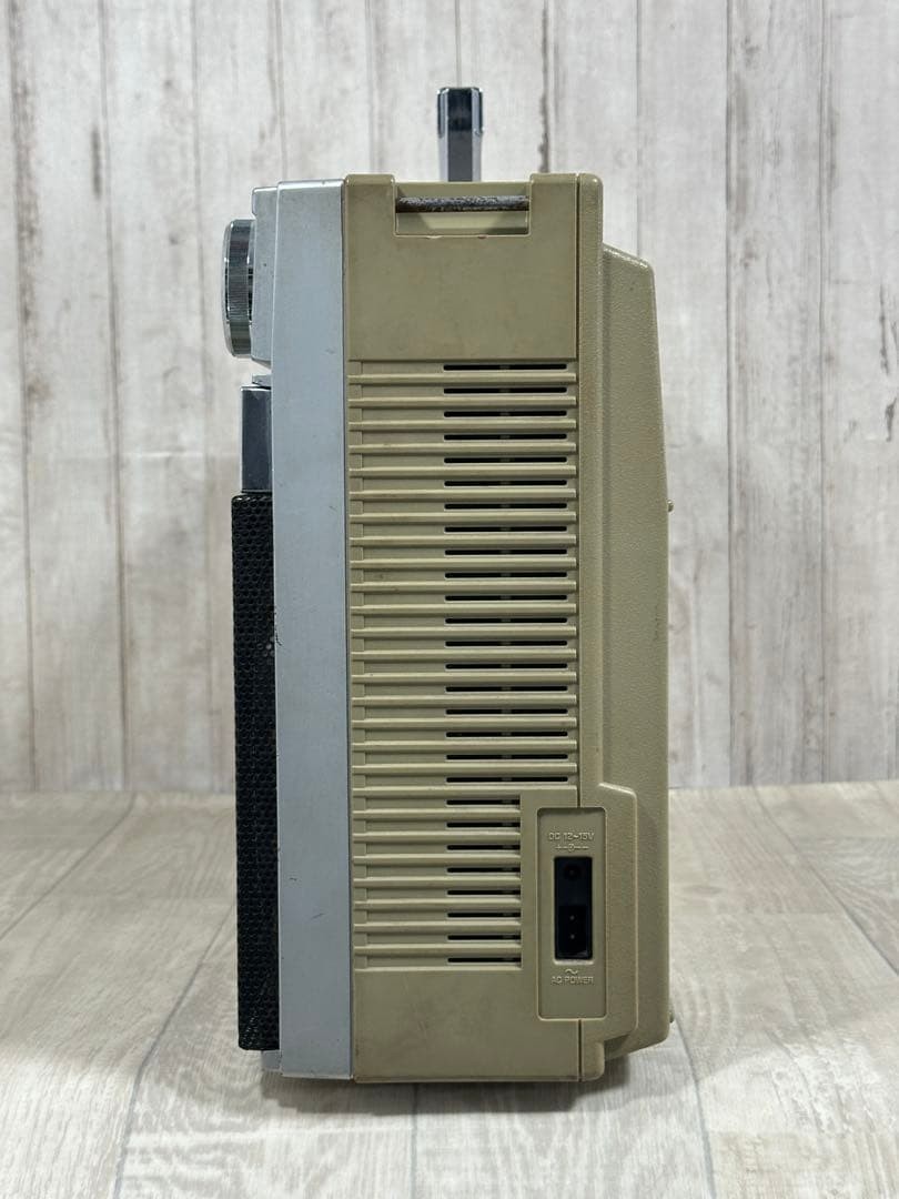 Toshiba RT-S87 BomBeat Double Radio Cassette Recorder Boombox
