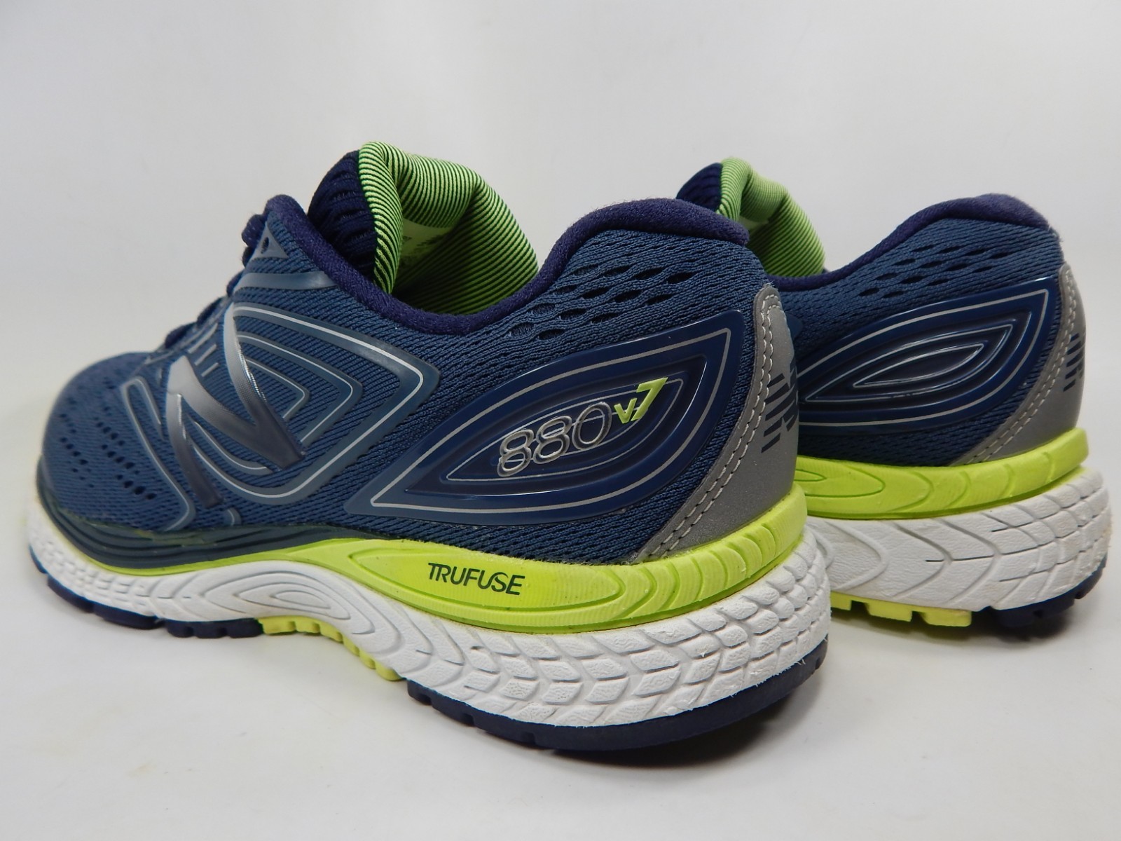 New Balance 880 v7 Size US 9.5 M (B) (B) (B) EU 41 Women's Running shoes bluee W880BP7 69d383 New Balance 880 v7 Size US 9.5 M (B) (B) (B) EU 41 Women's Running shoes bluee W880BP7 69d383