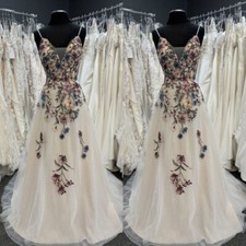 Vintage Embroidery Flowers Champagne Wedding Dresses with Straps A Line Bridal