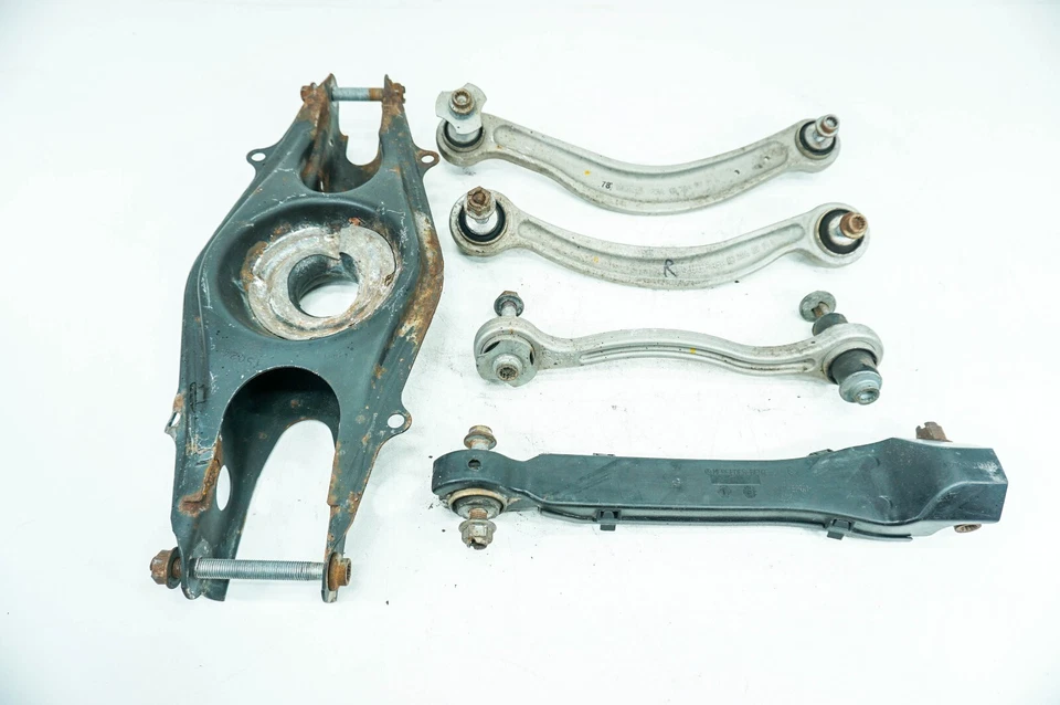 08-17 Juego de brazo de control trasero derecho mercedes w204 c250 e350 glk250 oem 5087 Foto 2 de 4