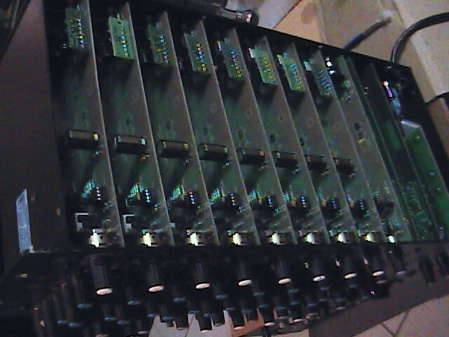 Mezclador en rack de ocho canales Ashly MM-508... ¡Raro de colección! Foto 4 de 4