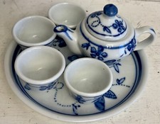 Vtg Miniature Porcelain Blue White Floral Butterfly Tea Set Oriental Chinese EUC