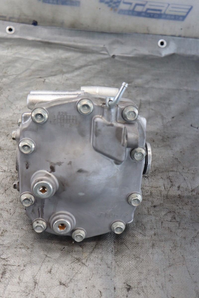 2010 NISSAN GT-R R35 GTR 3.8L VR38 AWD OEM FRONT 2010 NISSAN GT-R R35 GTR 3.8L VR38 AWD OEM FRONT