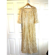 Adrianna Papell Women's Corded Embroidery Gown Champaign Sz 4