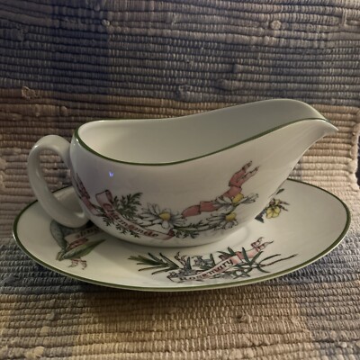 1978 Royal Worcester Country Kitchen Gravy Boat And Under Plate
