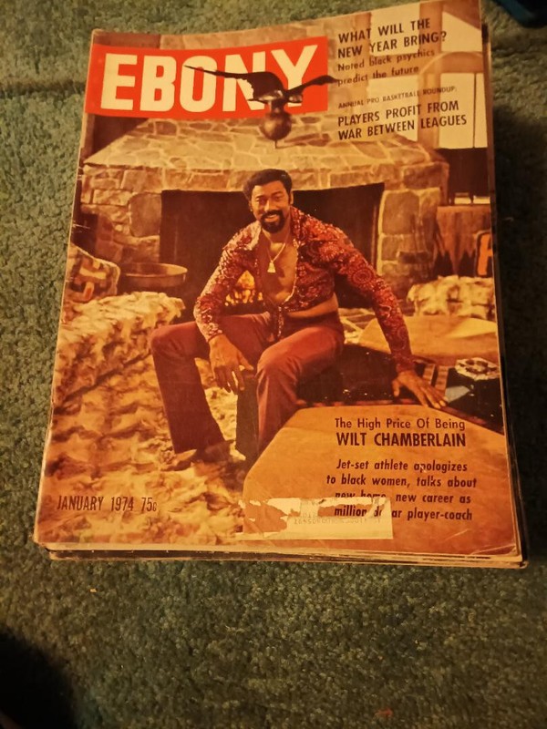 Vintage-EBONY MAGAZINE-Wilt Chamberlain (January 1974)