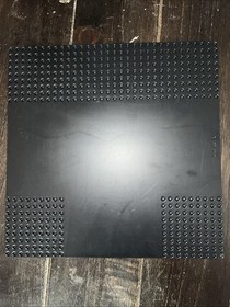 LEGO Baseplate, Road 32 x 32 9-Stud T Intersection, Green Octagon Pattern 608p02