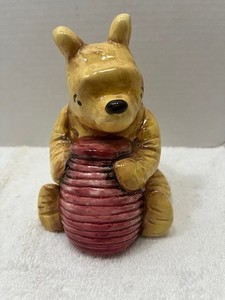 Vintage Disney Classic Charpente Winnie The Pooh Honey Pot Coin Bank- 6"