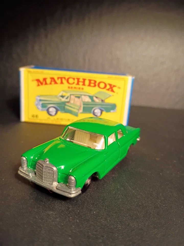 Matchbox #46C Mercedes Benz 300 SE 1968 Green In Solid Original E4 Box - Image 2 of 4