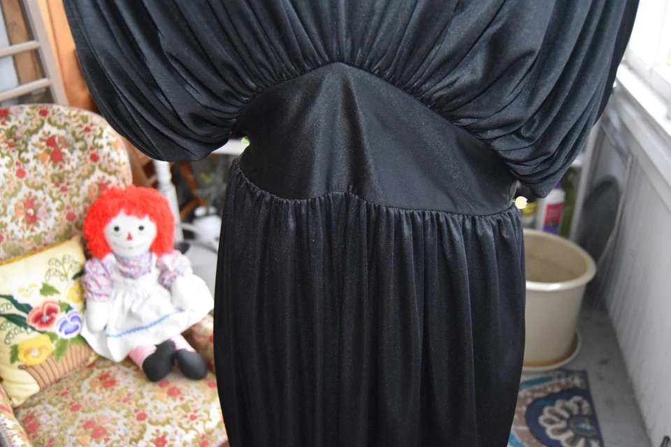 Vintage 1980s Black Shiny Jumpsuit Polyester JC Penney 11/12 P or Modern Medium - Image 4 of 4