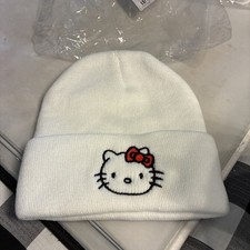 Hello Kitty Knitted Beanie Hat Embroidered White