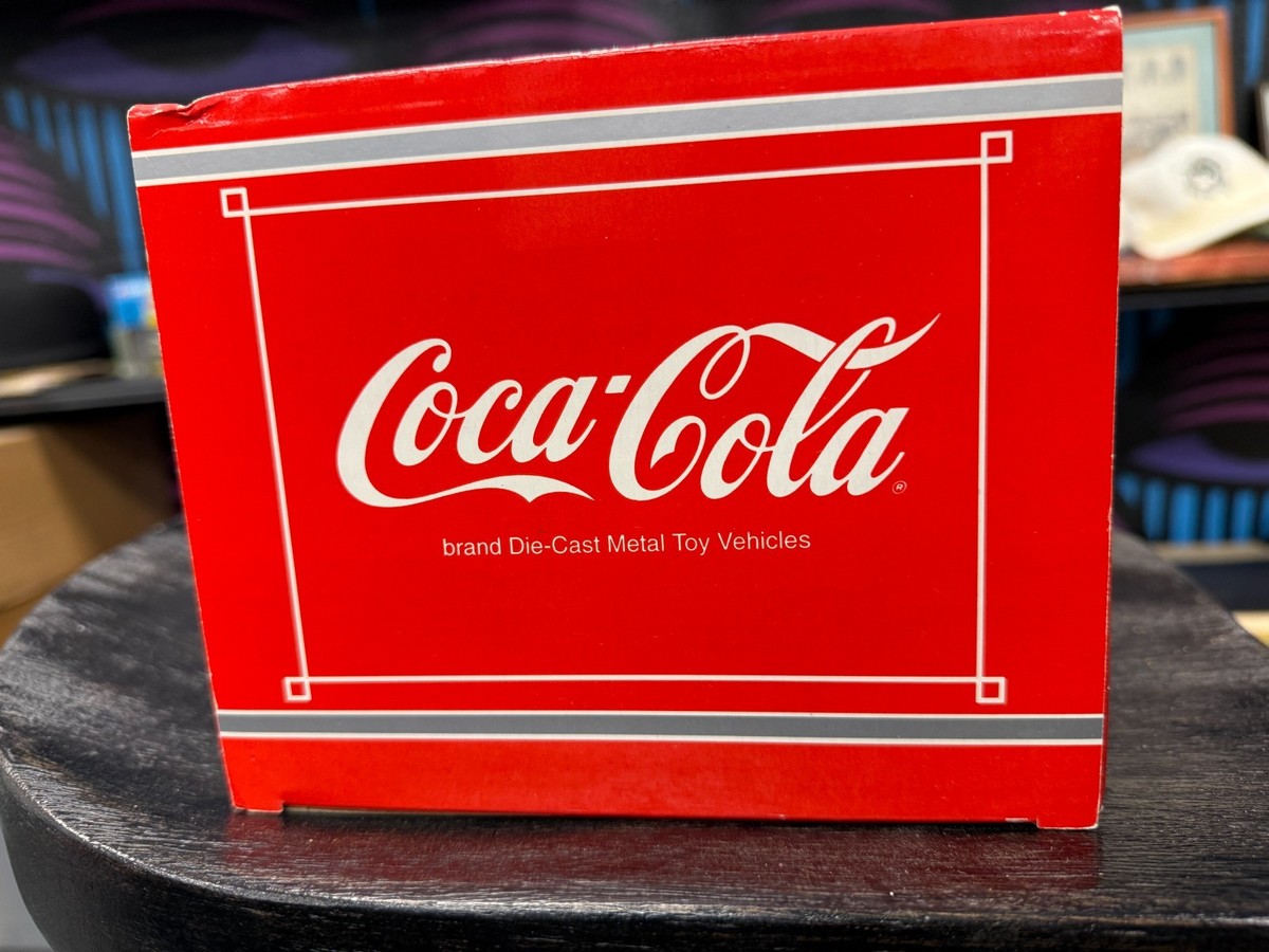 SALE◾️90s ビッグサイズ 1/19 VW コカコーラsolido Solido 1:18 VW Beetle Coca-Cola Coccinelle Berline 1993 Die-Cast