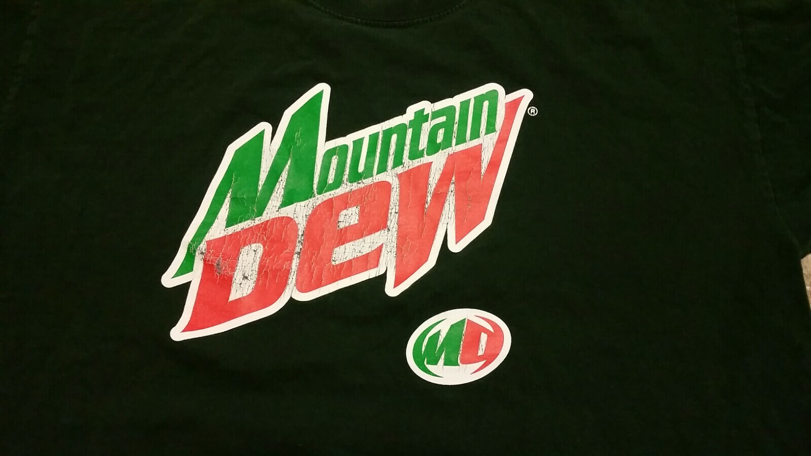 90's Vintage Mountain Dew Soda Company TShirt Size X… Gem