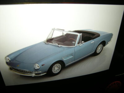 1:18 KK-Scale Ferrari 275 GTS Spyder 1964 hellblaumetallic in OVP