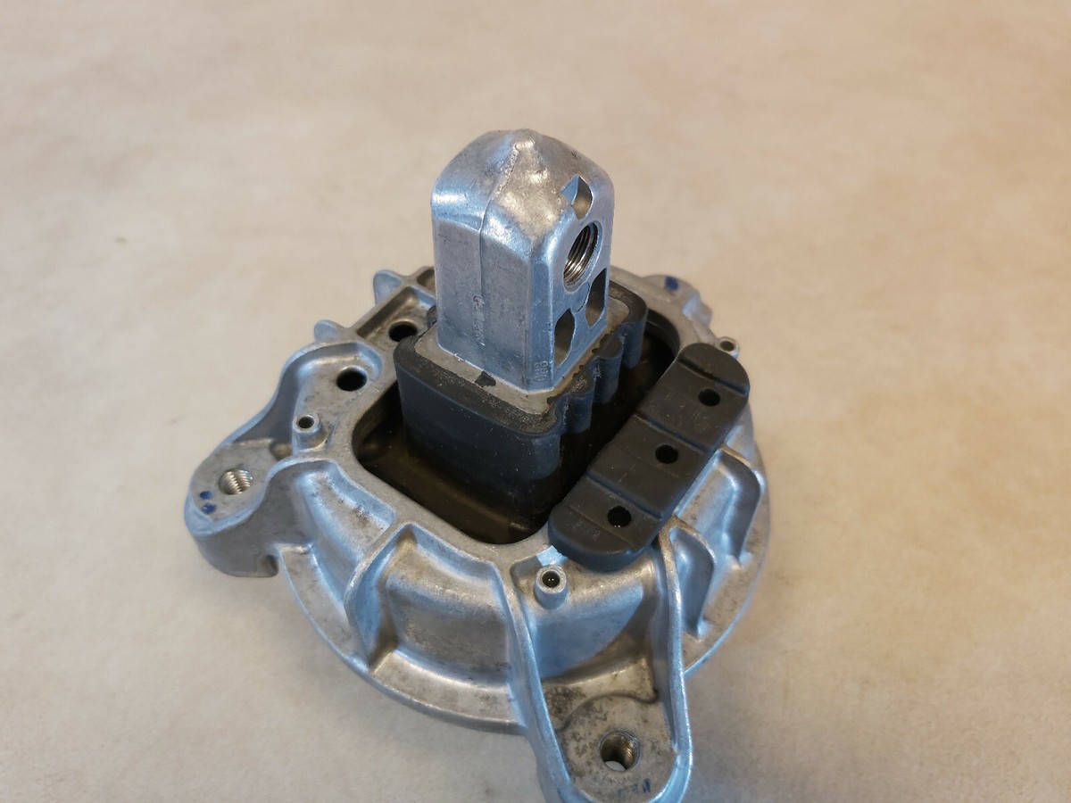 ENGINE MOUNTING LEFT MOUNT BMW 5 SERIES F07 F10 F11 22116785601 