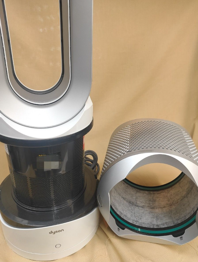 Dyson HP03 Pure Hot Cool Air Purifier Heater and Fan with Dyson HP03 Pure Hot Cool Air Purifier Heater and Fan with