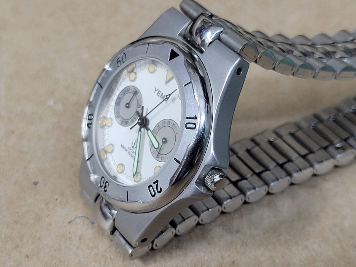 YEMA DAY DATE QUARTZ N11Y96 Water resistant 100M Stainless Steel