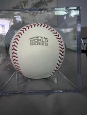 RARE-Rawlings MLB Baseball 2018 World Series Dueling Logo Baseball Dodgers/Sox