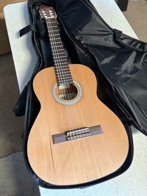 Kremona S58C 3/4 Scale Classical Guitar Open Pore Finish, issues, cracks in top 
