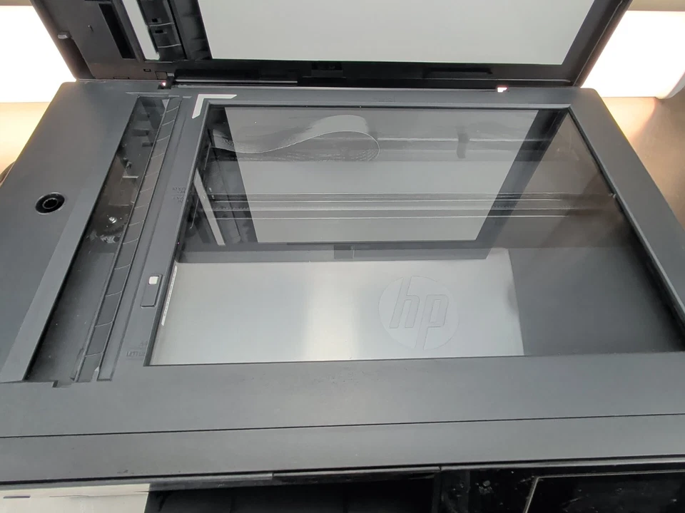 HP Officejet Pro 6830 Wireless All-in-one Inkjet Printer Parts Or Repair - Image 3 of 4