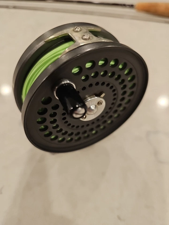 ORVIS C.F.O III FLY FISHING REEL. NEVER BEEN USED CONDITION - Image 4 of 4