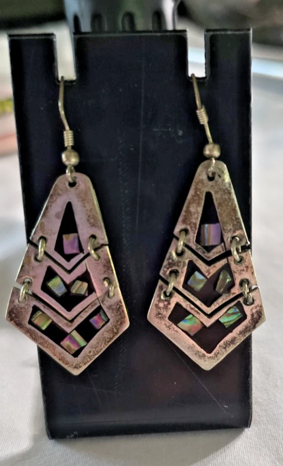 Alpaca Mexico Hinged Dangle Abalone Mother of Pearl Shell Earrings 2 1/2" - Image 4 of 4