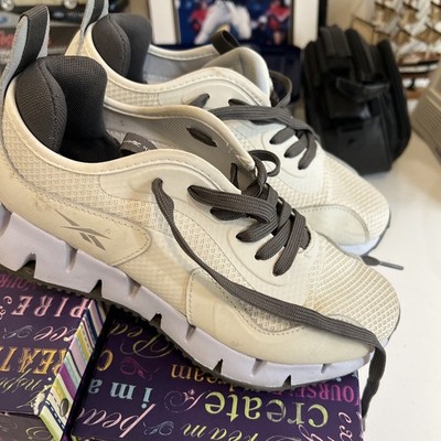Reebok Womens Zig Dynamica FX1103 Cream Running Shoes Sneakers Size 8
