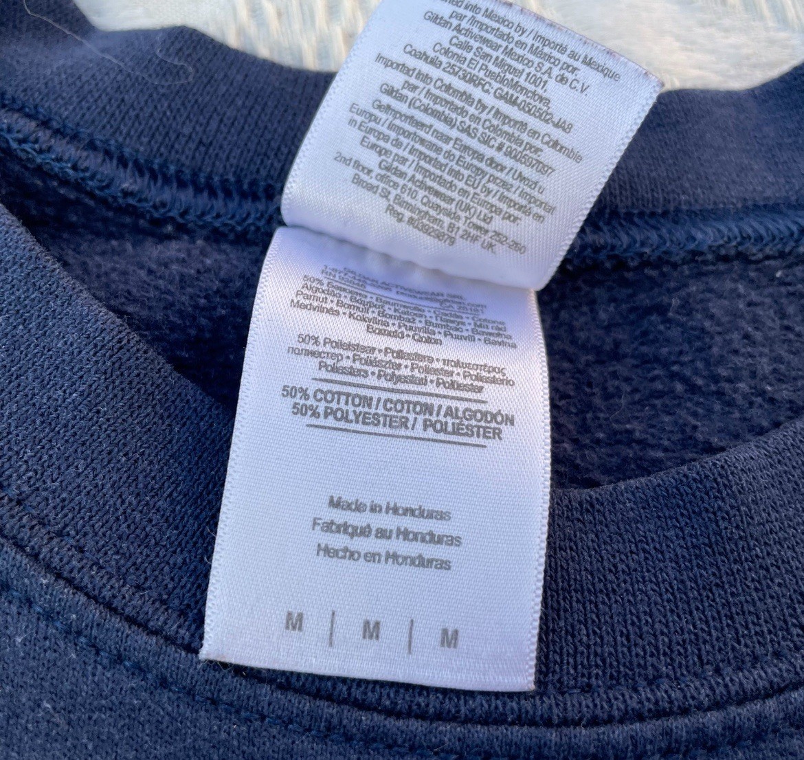 Universal Studios Sweatshirt Size Medium Blue Cre… - image 3