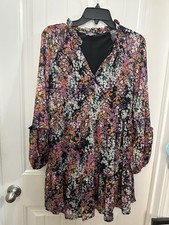 Vince Camuto  Xs Black Floral Tiered Swing Cottage Dress