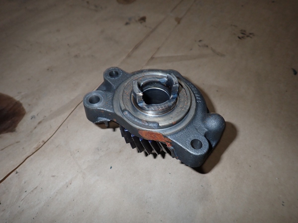 Iveco Case New Holland Diesel Engine Fan Support Drive Gear 