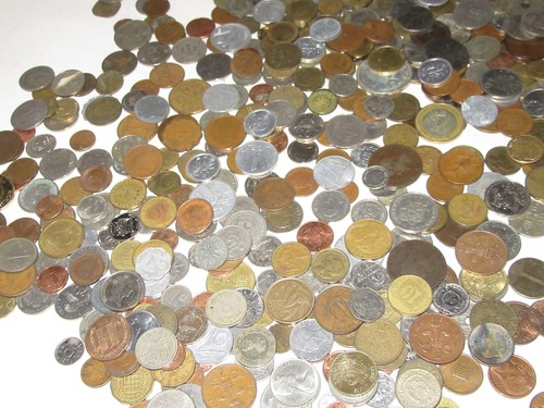 5 lbs of WORLD FOREIGN COINS, mixed bulk lot. Many Countries! Actual Pictured - Picture 14 of 15