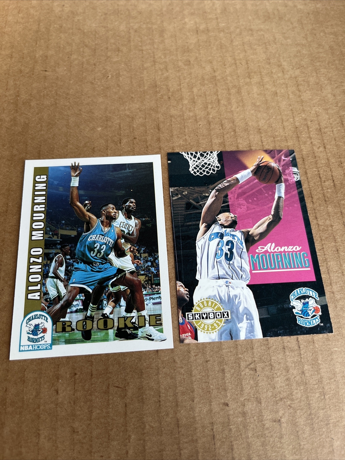 ALONZO MOURNING RC 1992 Hoops #361 & Skybox Rookie #332 Hornets Cards (d3)