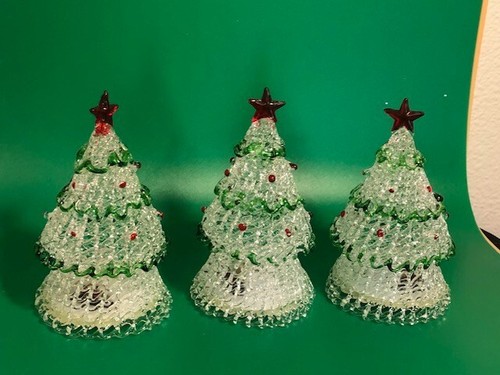 3 Farbwechsel Spitze Glas Weihnachtsbäume ~ batteriebetrieben - 4" hoch - Bild 2 von 5