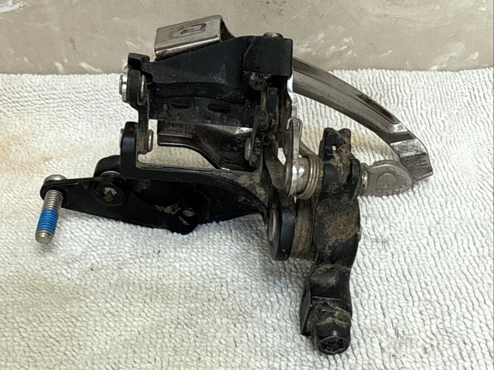 Shimano XTR FD-M985-E2 Front Derailleur -Dyna-Sys 2x10 Speed- w/o bracket [cac] - Image 2 of 4