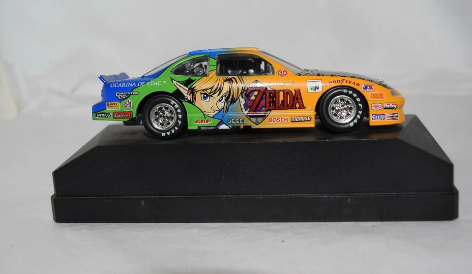 NINTENDO N64 LEGEND OF ZELDA OCARINA OF TIME LINK PROMO DIECAST CAR - Image 2 of 4