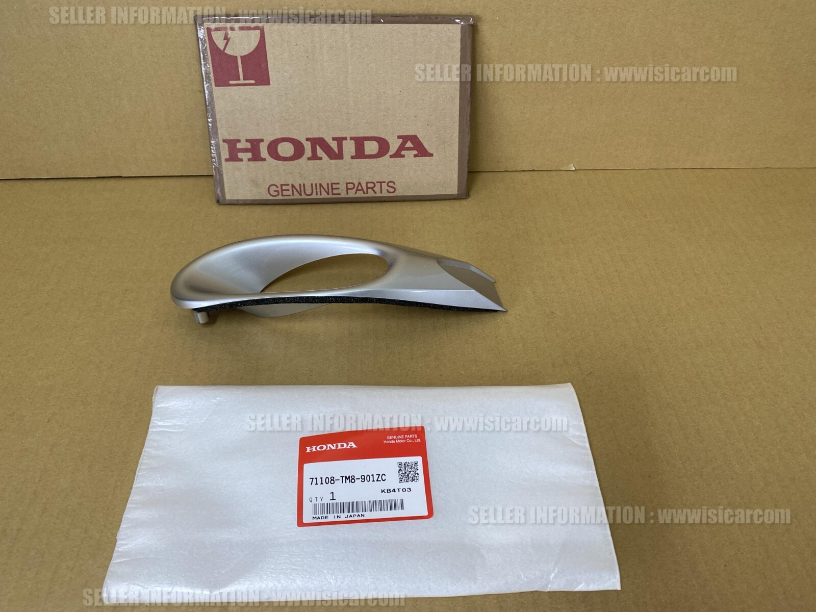 HONDA INSIGHT HYBRID ZE2 GUARNICIÓN L. FR. LUZ ANTINIEBLA *NH700M PLATA 71108-TM8-901ZC