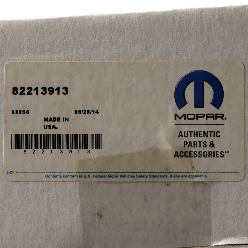 2014-2019 FIAT 500L FRONT END BRA COVER KIT PROTECTOR OEM NEW MOPAR 82213913 - Image 3 of 3