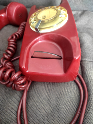 VINTAGE TELEFONO FISSO A DISCO GTE STARLITE ROSSO BORDEAUX ANNI '70 MODERNARIATO - Photo 5/6