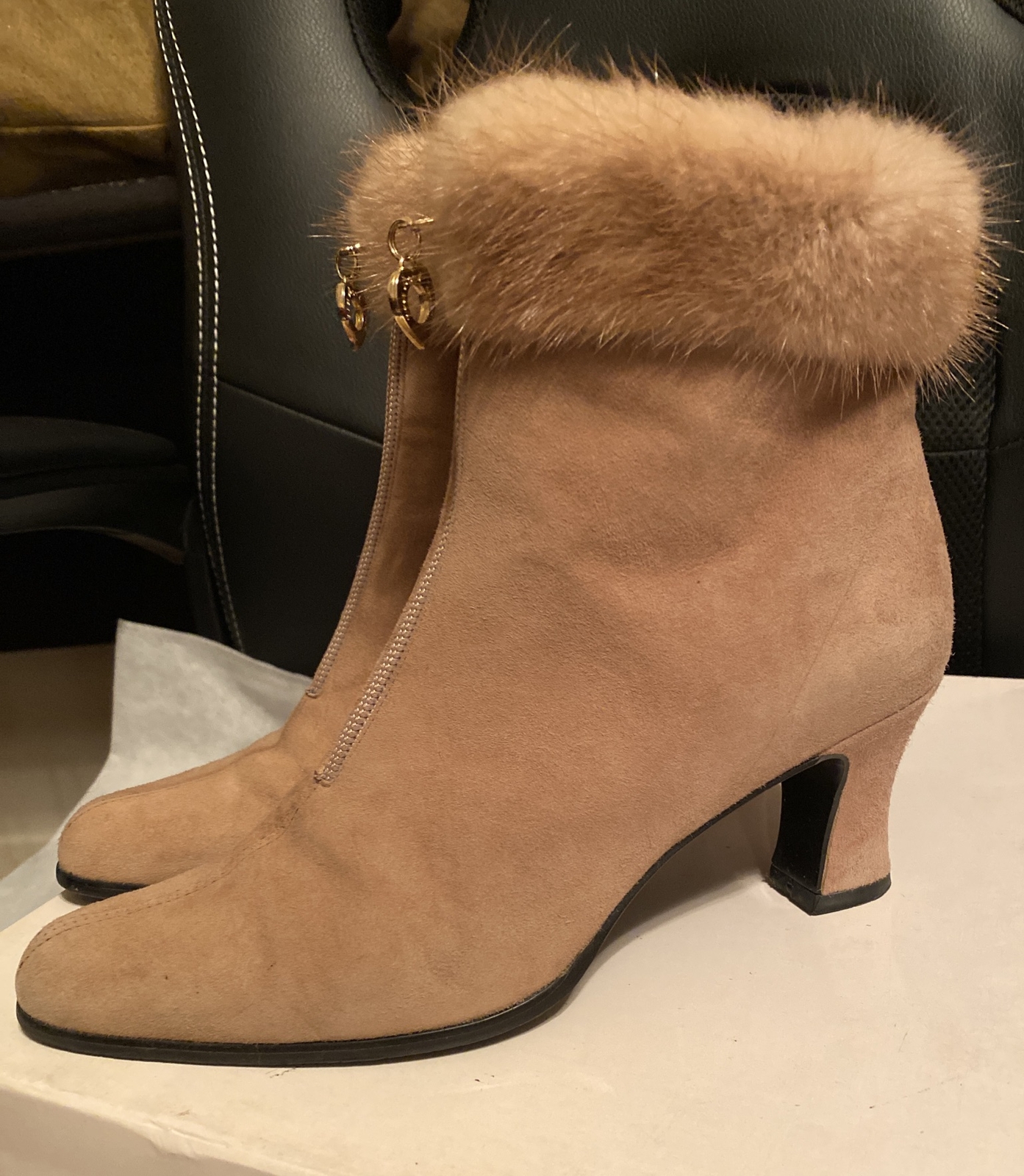 Stivali Yves Saint Laurent beige scamosciati beige plateau tacco misura 5 1 2