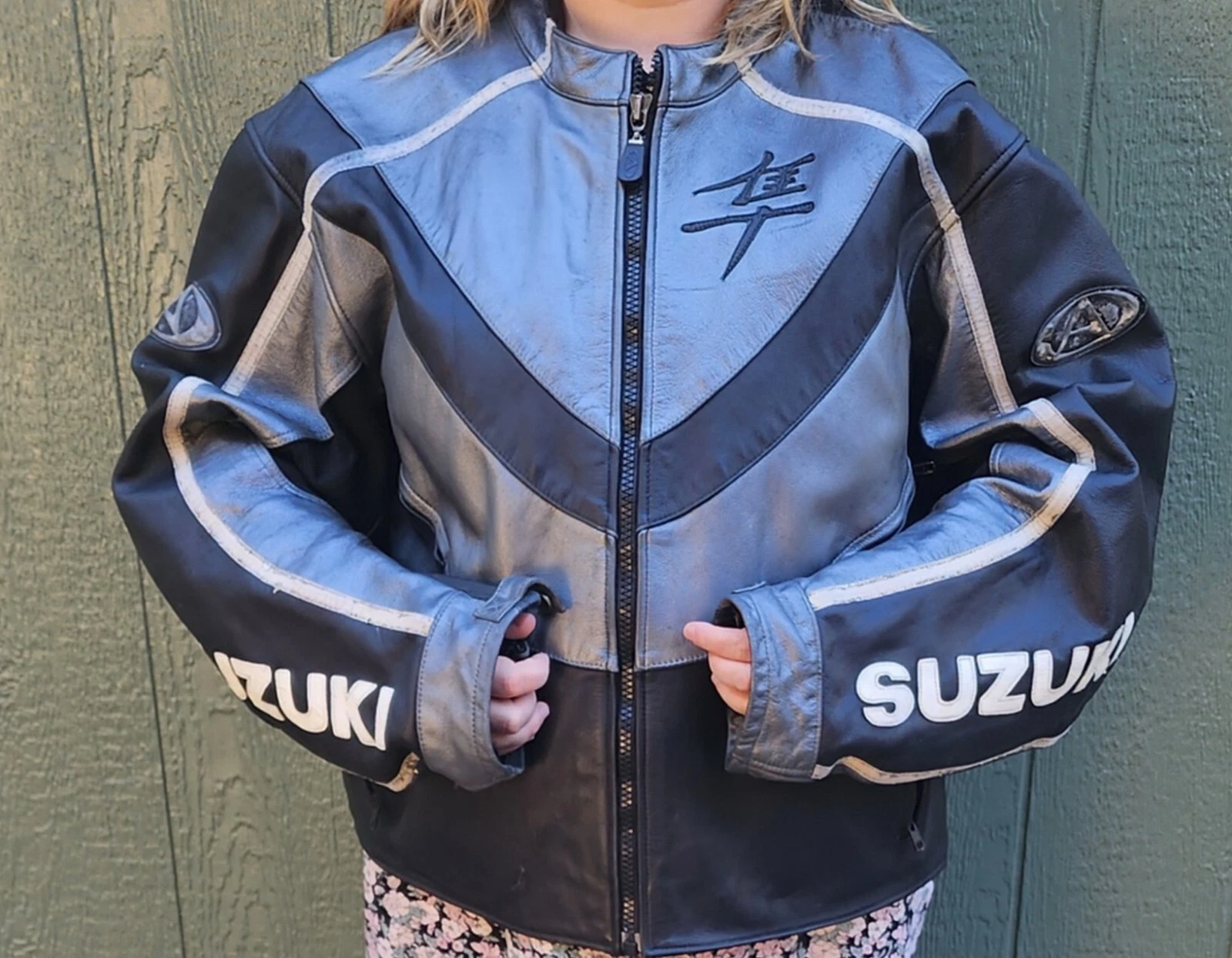 AGV Sports Suzuki Jacket Size 58 2xl. Race Proven Design And Construction - product detail image 9