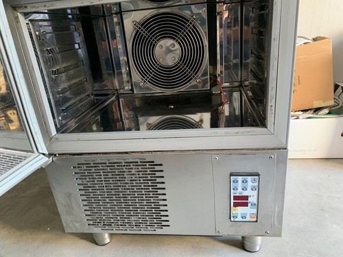 Vetrina frigo per vini mod. Scaiola a due ante + abbattitore di temperatura mod - Foto 9 di 10