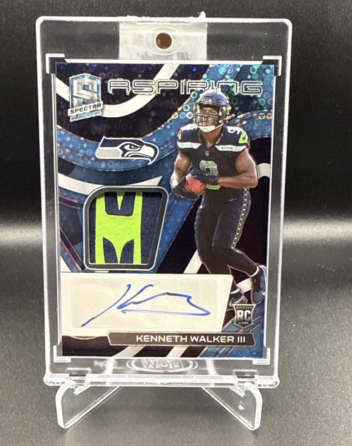 Panini 2022 Spectra Aspiring Kenneth Walker III Auto Hyper Prizm /60 Seahawks R…