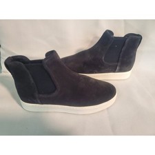 Vince Women's Warren Suede Platform Sneaker Water Resistant Slip-On. S41