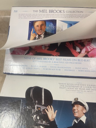 The Mel Brooks Deluxe Collection (Blu-ray, 9-Disc Box Set + 120 page Book, 2009) - Foto 7 di 10