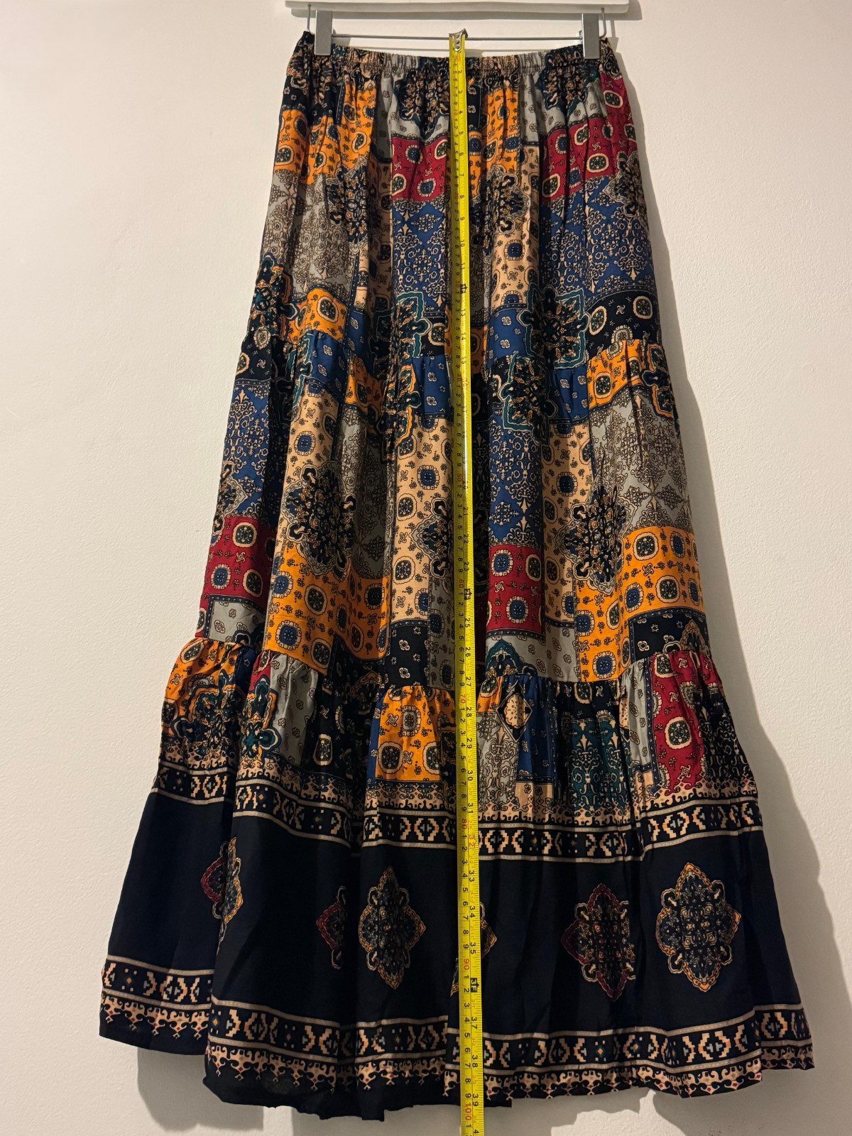 Maxi Falda Vibrante Boho Chic - Rayón Fluido, Cintura Elástica, Perfecta para Primavera