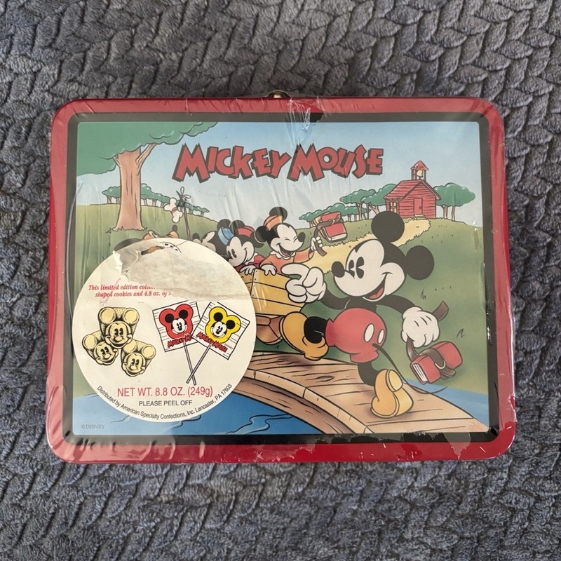 Vintage 1990s Disney Mickey Mouse Tin Lunchbox *READ DESC*