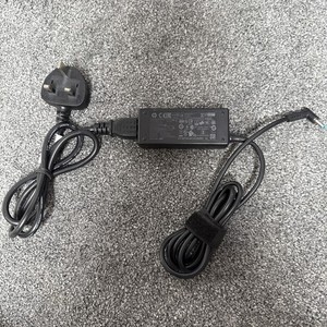 HP HSTNN-CA40 AC Power Adapter Ladegerät schwarz für Laptop