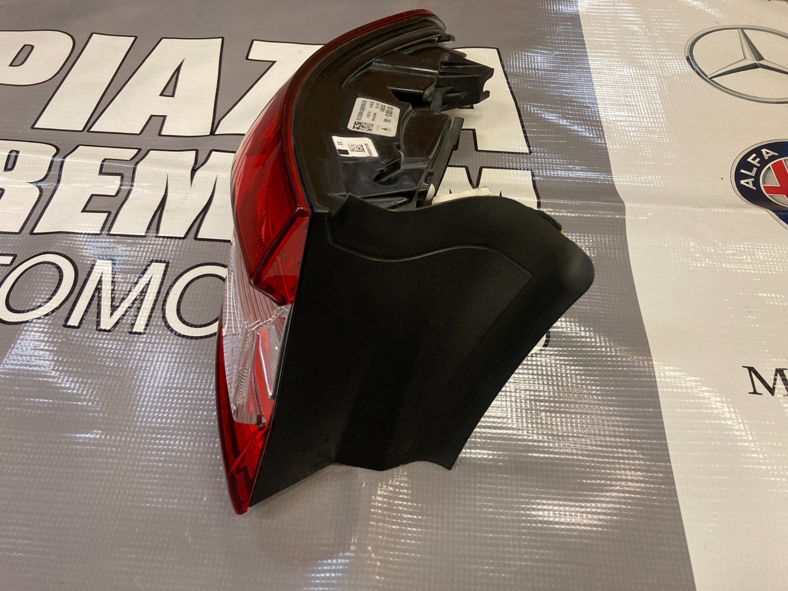OEM Maserati Left Hand Outer Tail Light, Levante Trofeo, 670106833