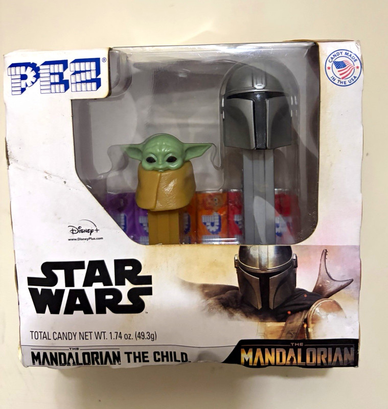 PEZ Star Wars The Mandalorian & The Child (Grogu) Dispenser Gift Set